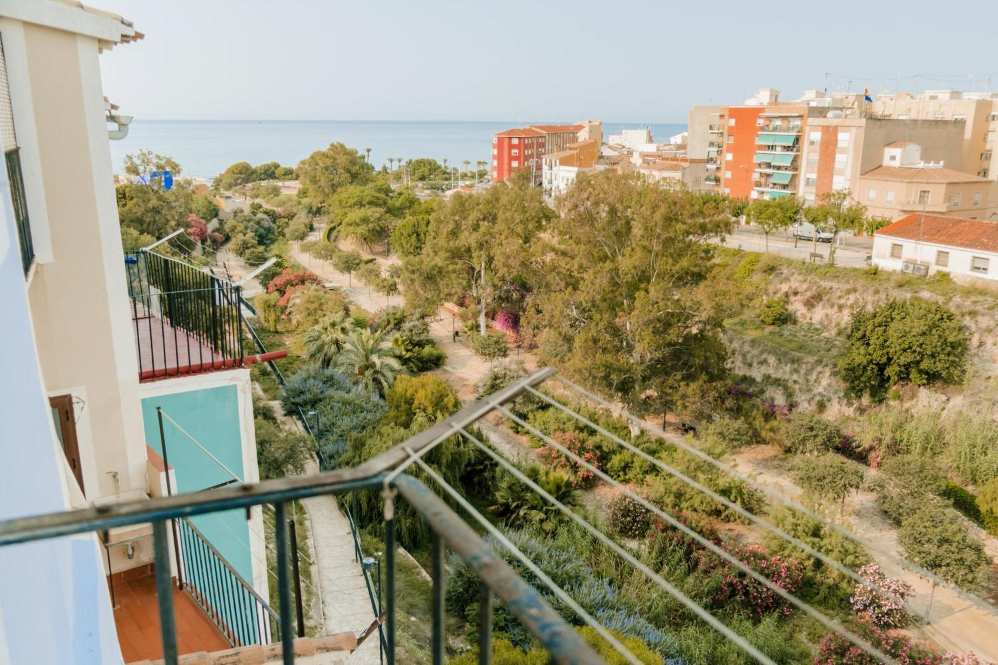 Casa Colgante Con Vistas Panoramicas Junto Al Mar. Villajoyosa Exterior foto